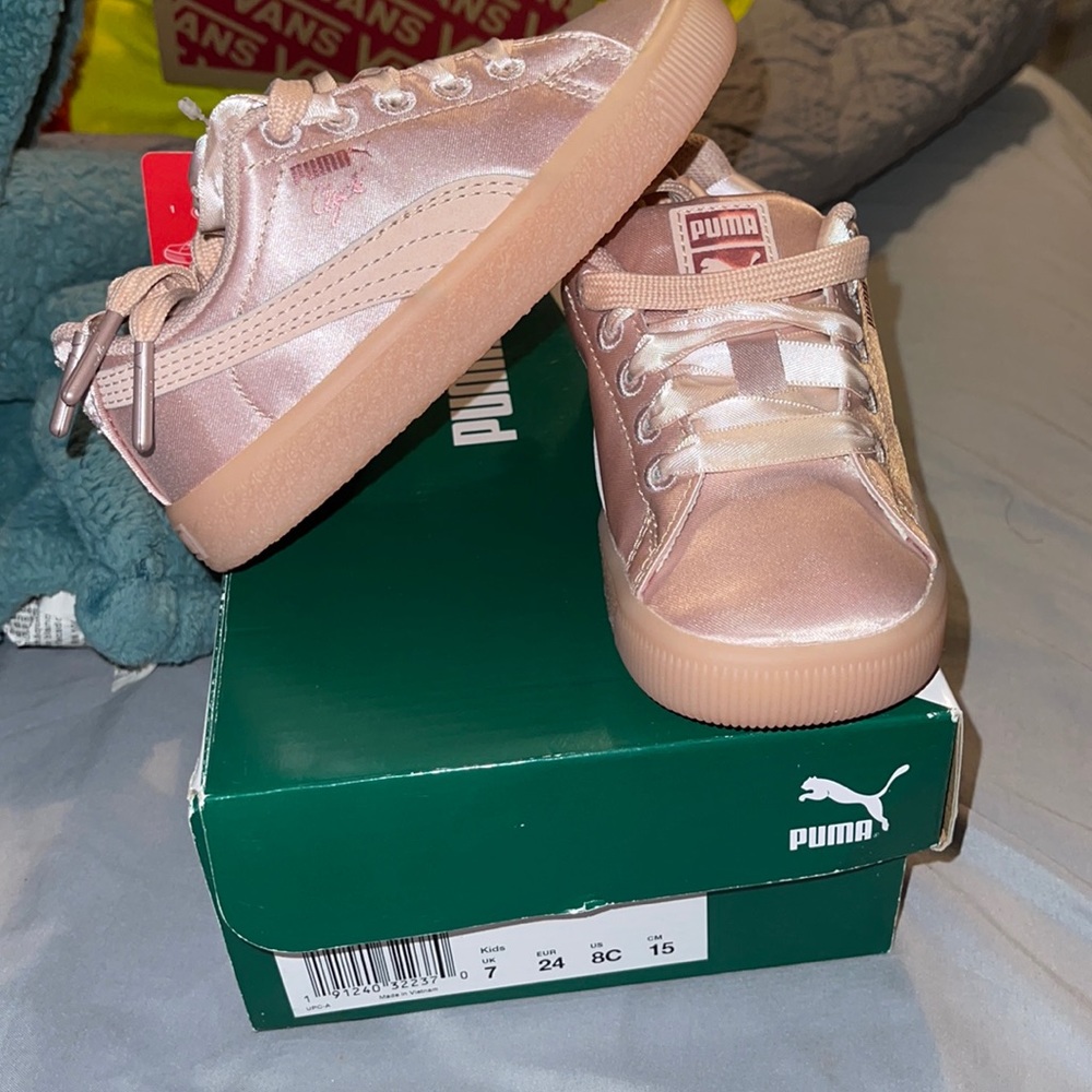 Toddler 8c Puma Clyde Satin Rose gold